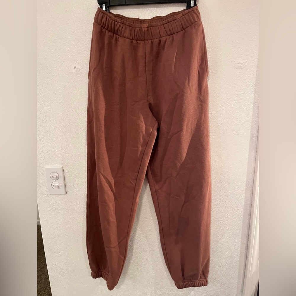 Burnt sienna sweatpants
